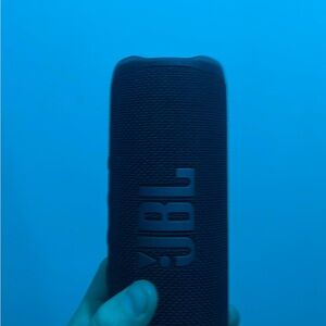 JBL Flip 6 Midnight Black Bluetooth Speaker